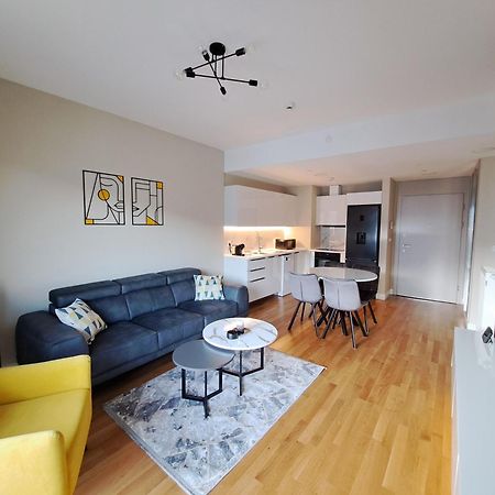 Divine 69 Luxury Apartment, Skopje City - Center, Diamond Residences, Free Parking 외부 사진