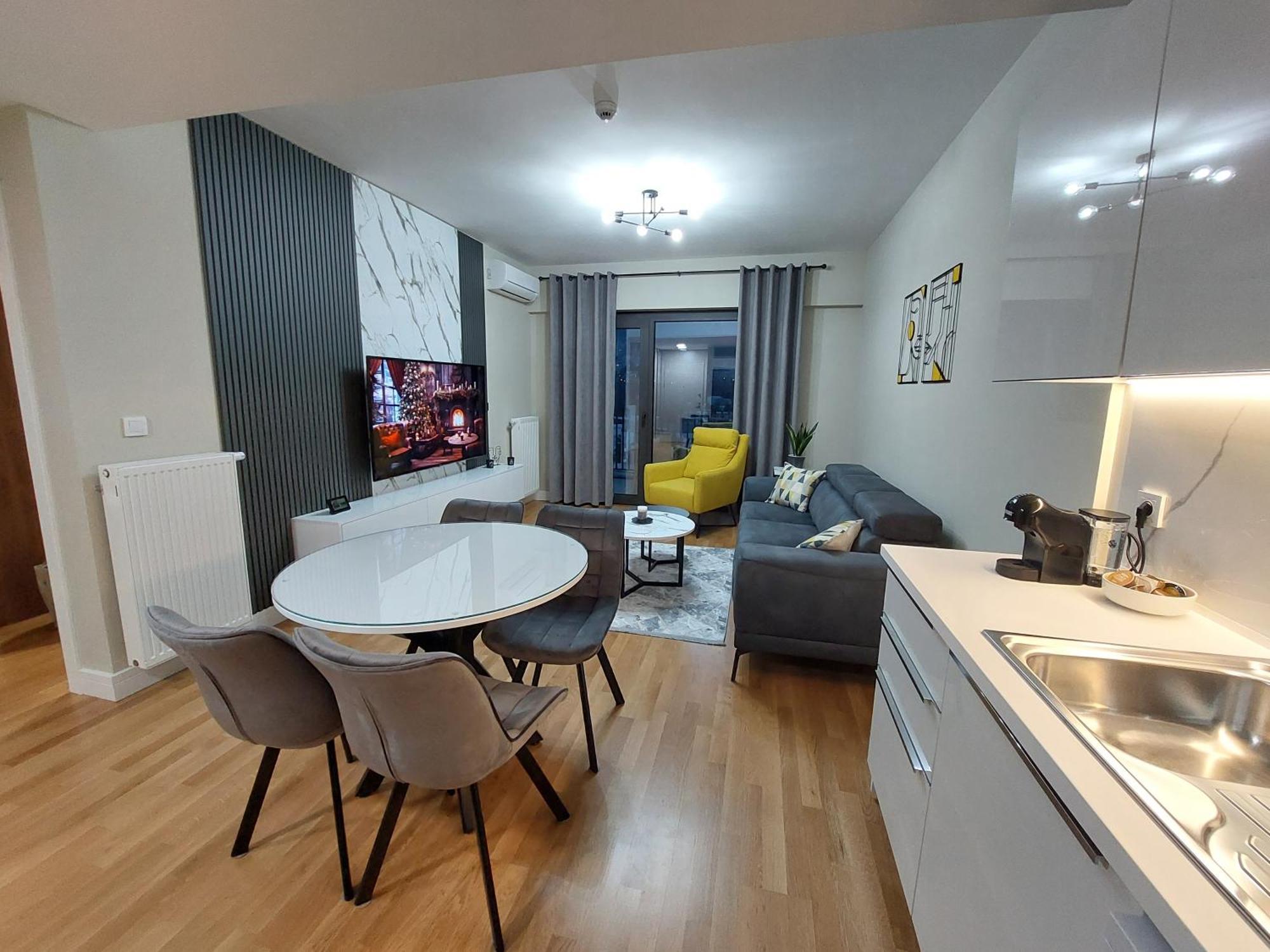 Divine 69 Luxury Apartment, Skopje City - Center, Diamond Residences, Free Parking 외부 사진